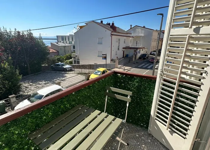 Studio Apartment Rainbow 23M2